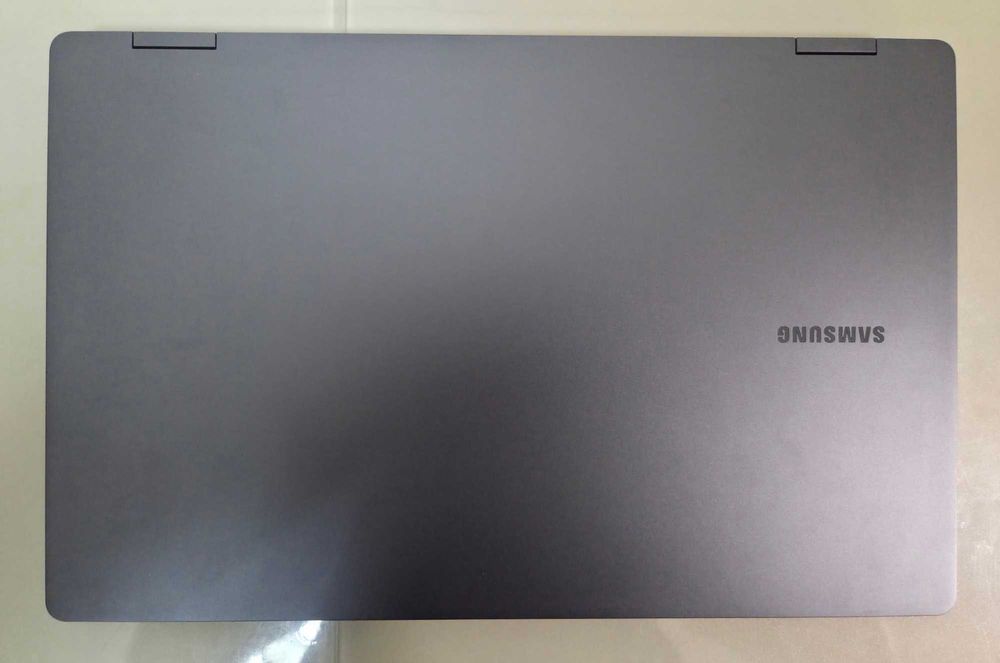 Samsung Galaxy Book 4 360 (15.6',16GB,Core7,512 SSD)