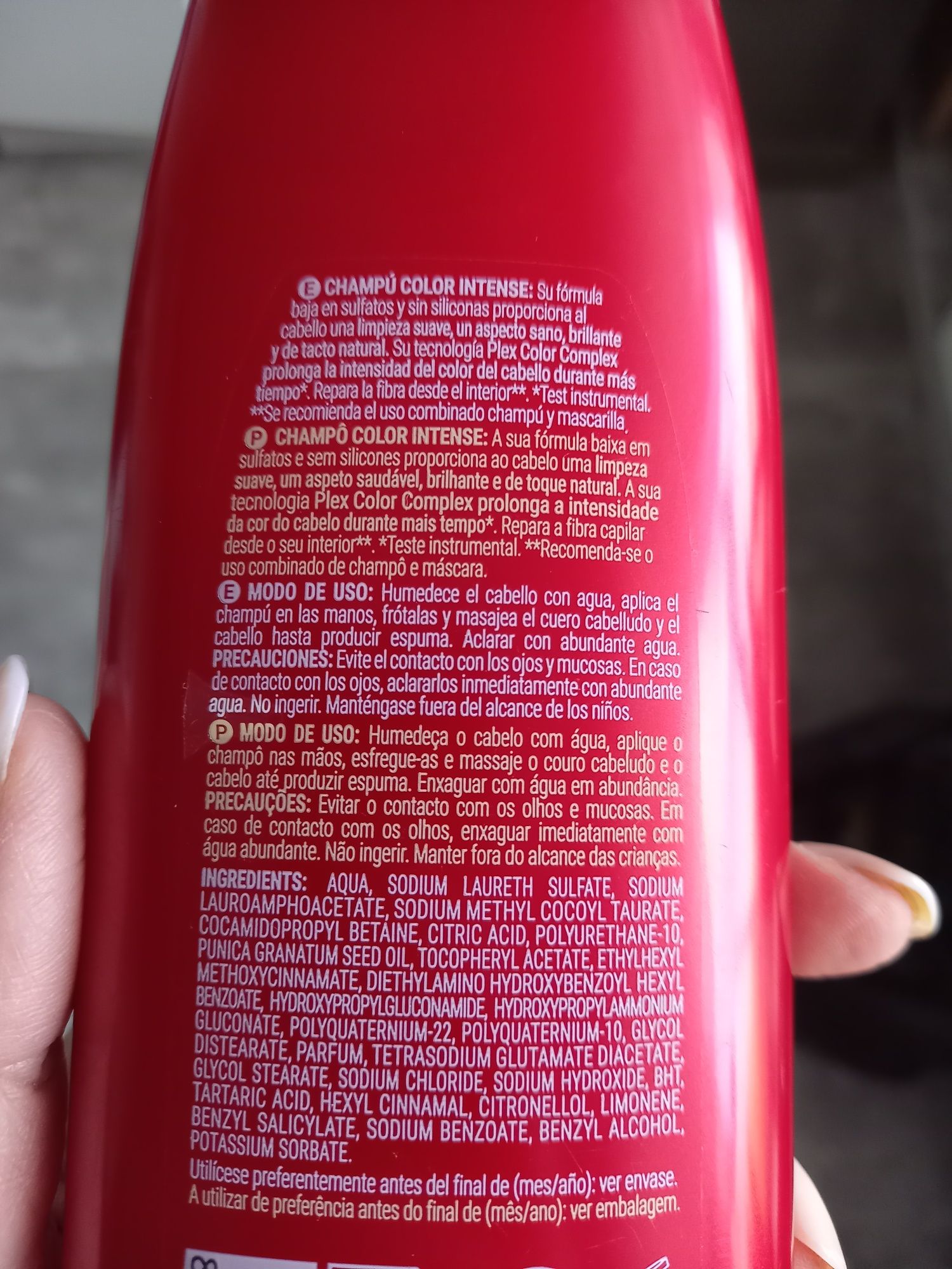 Nowy szampon color intense do farbowanych deliplus 400 ml
