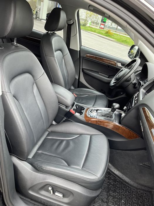 Audi Q5 обмін на нерухомість