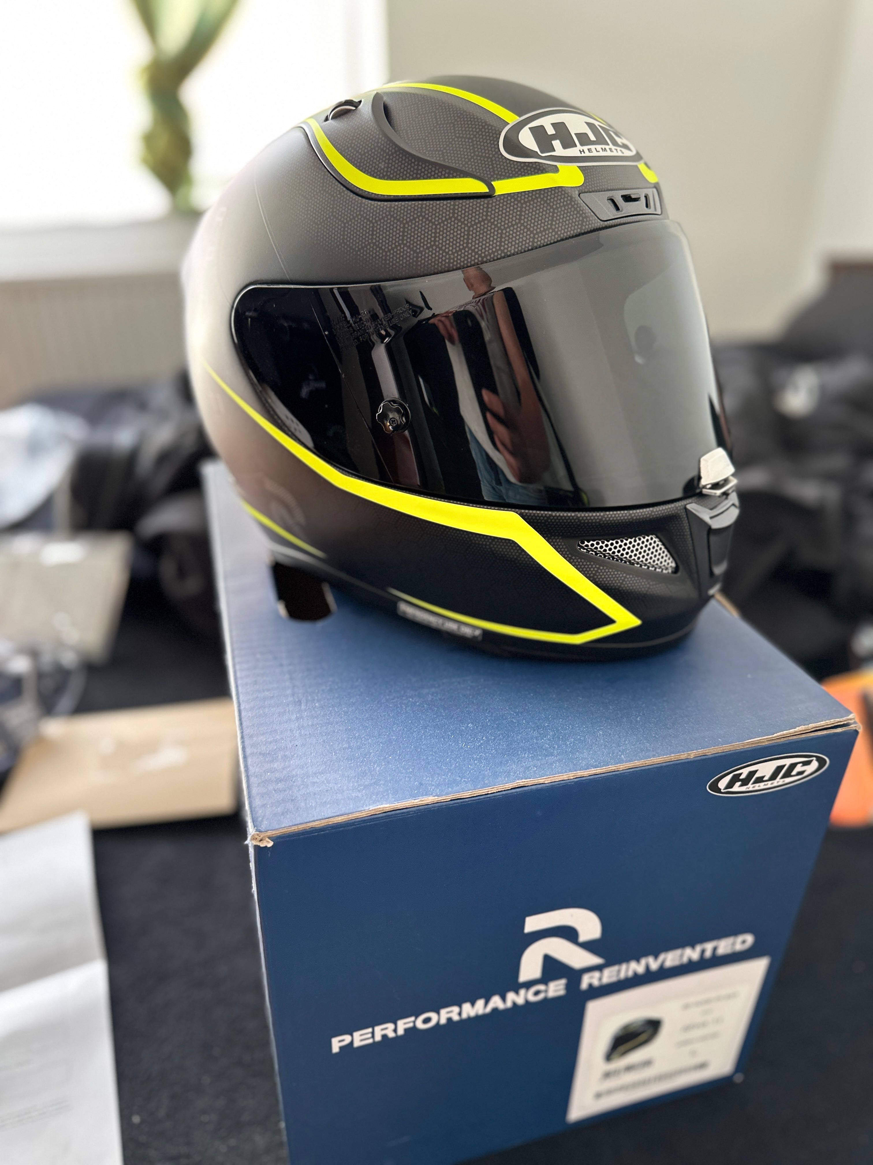 Kask HJC arpha 11 w idealnym stanie
