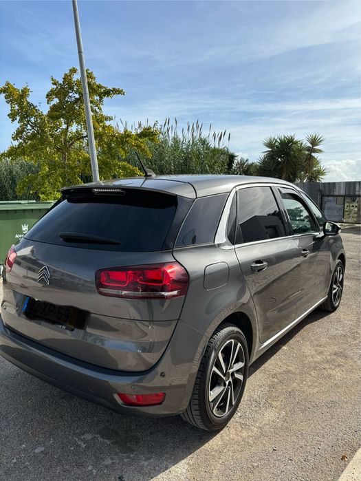 Citroen C4 Spacetourer 1.5 Blue Hdi selection Revisoes na marca 1Dono