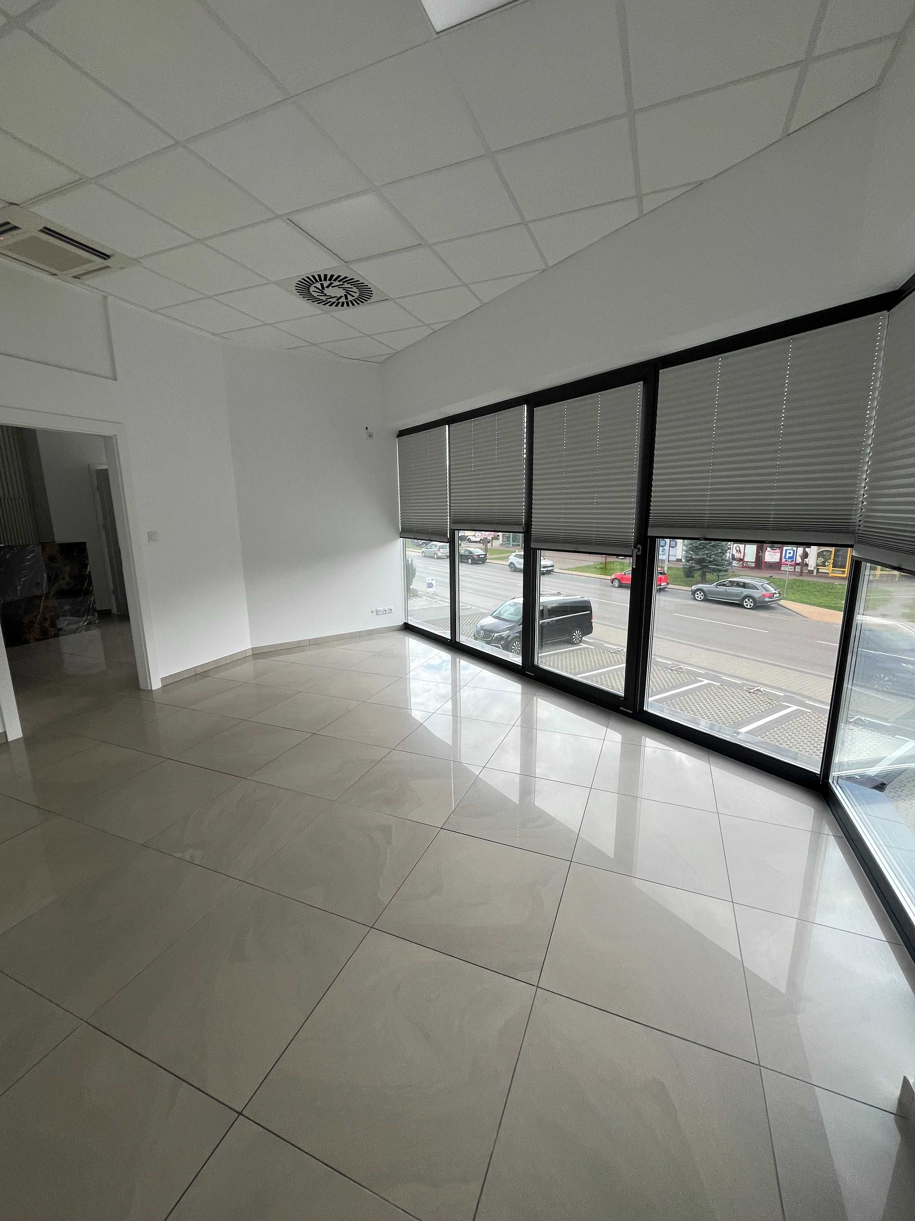 LOKAL 90 m2- podzielony