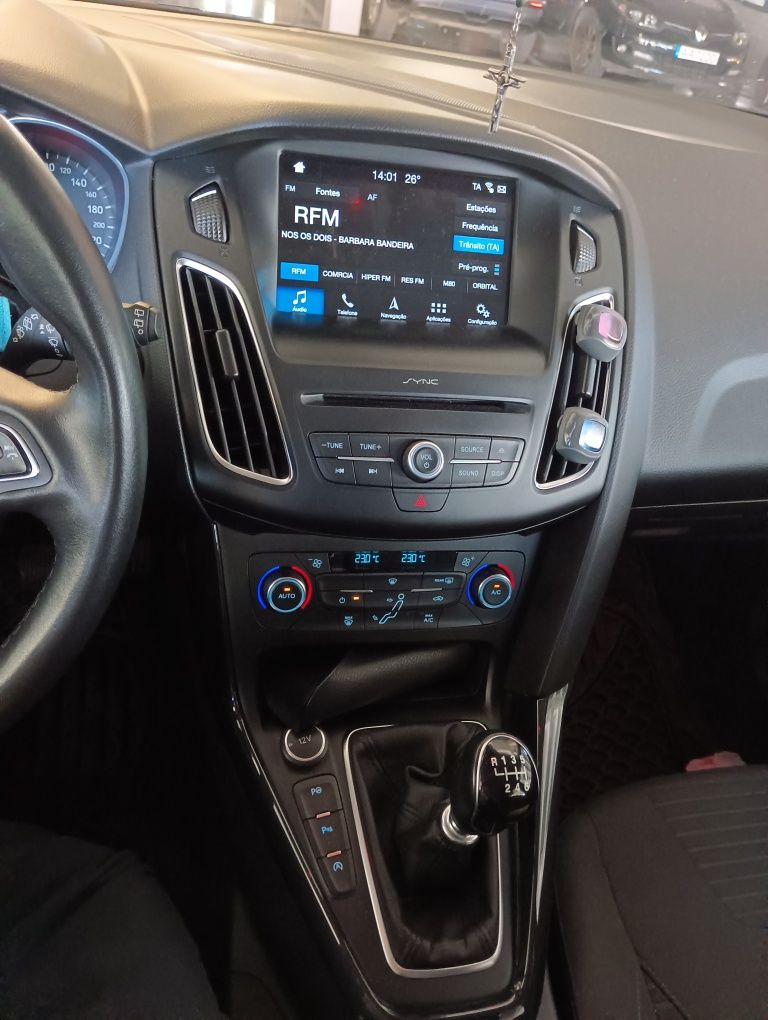 Ford Focus Titanium 1.5tdci 8v 120cv
