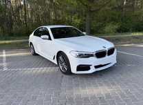 BMW     530E 2019