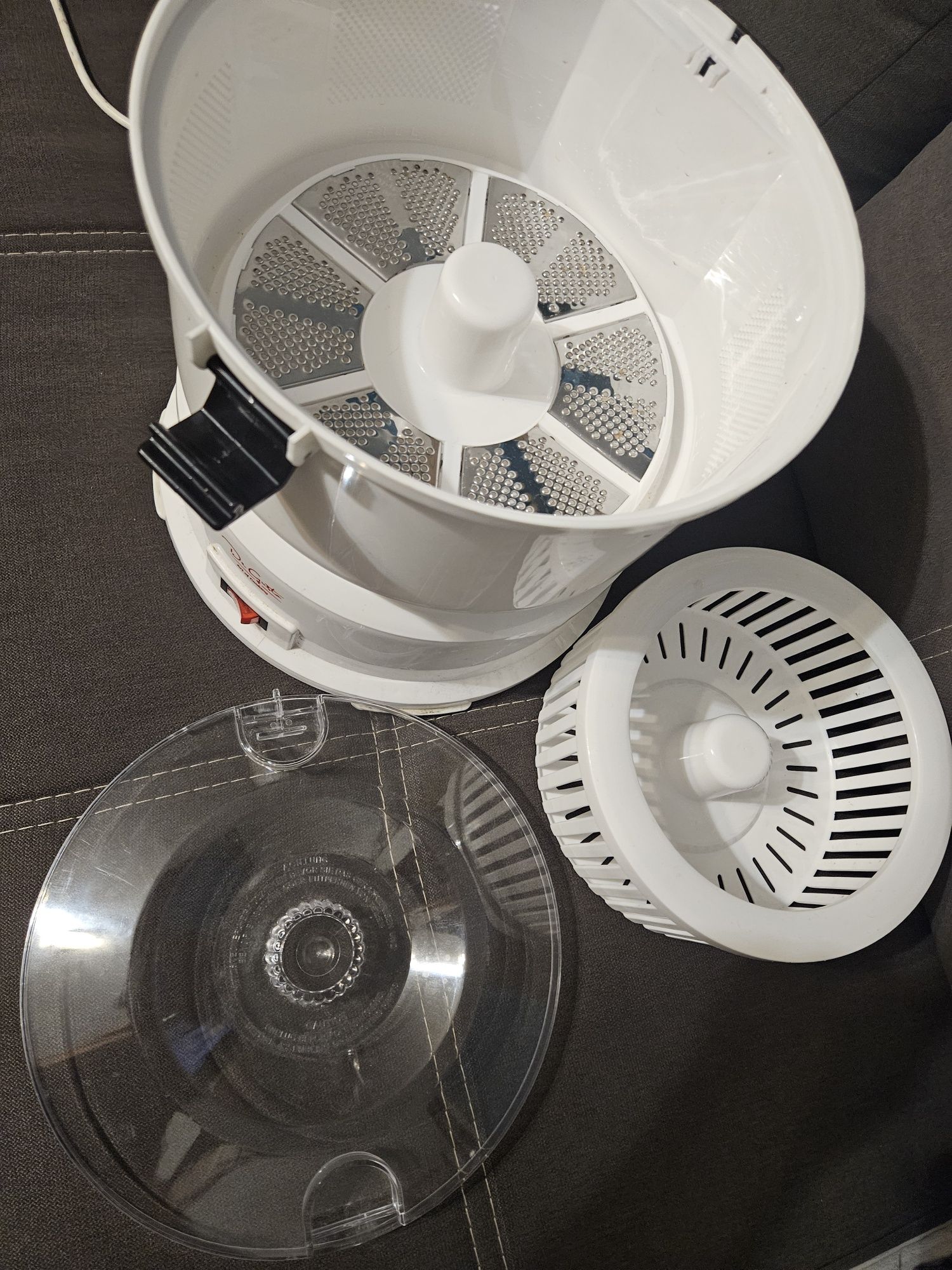 Elektryczna obieraczka do ziemniaków De Gusto