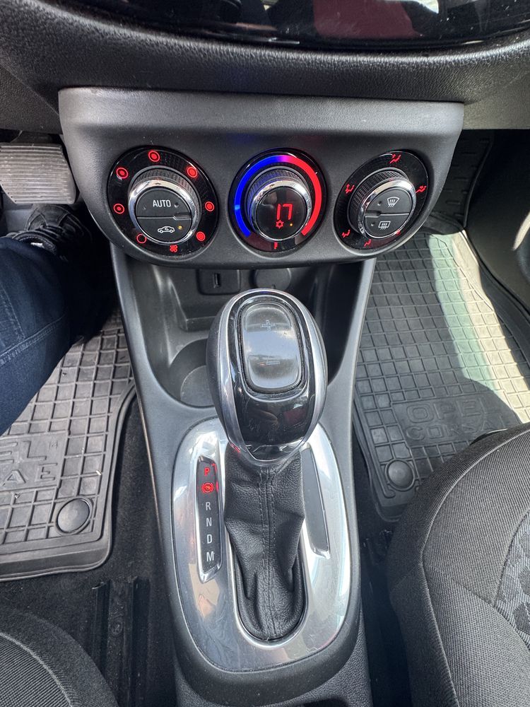 Автомобіль Opel Corsa 1.4 2017 рік Офіціал Автомат