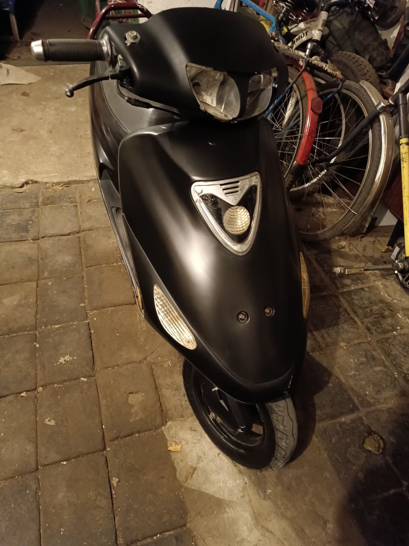 Продам скутер Дифиант