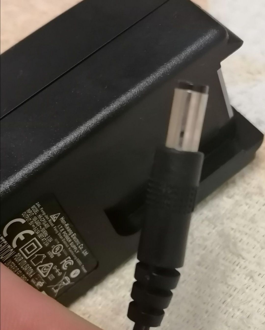 Адаптер блок питания Hon-Kwang HK-CP10-A05 100-240V~50/60Hz 0.35A