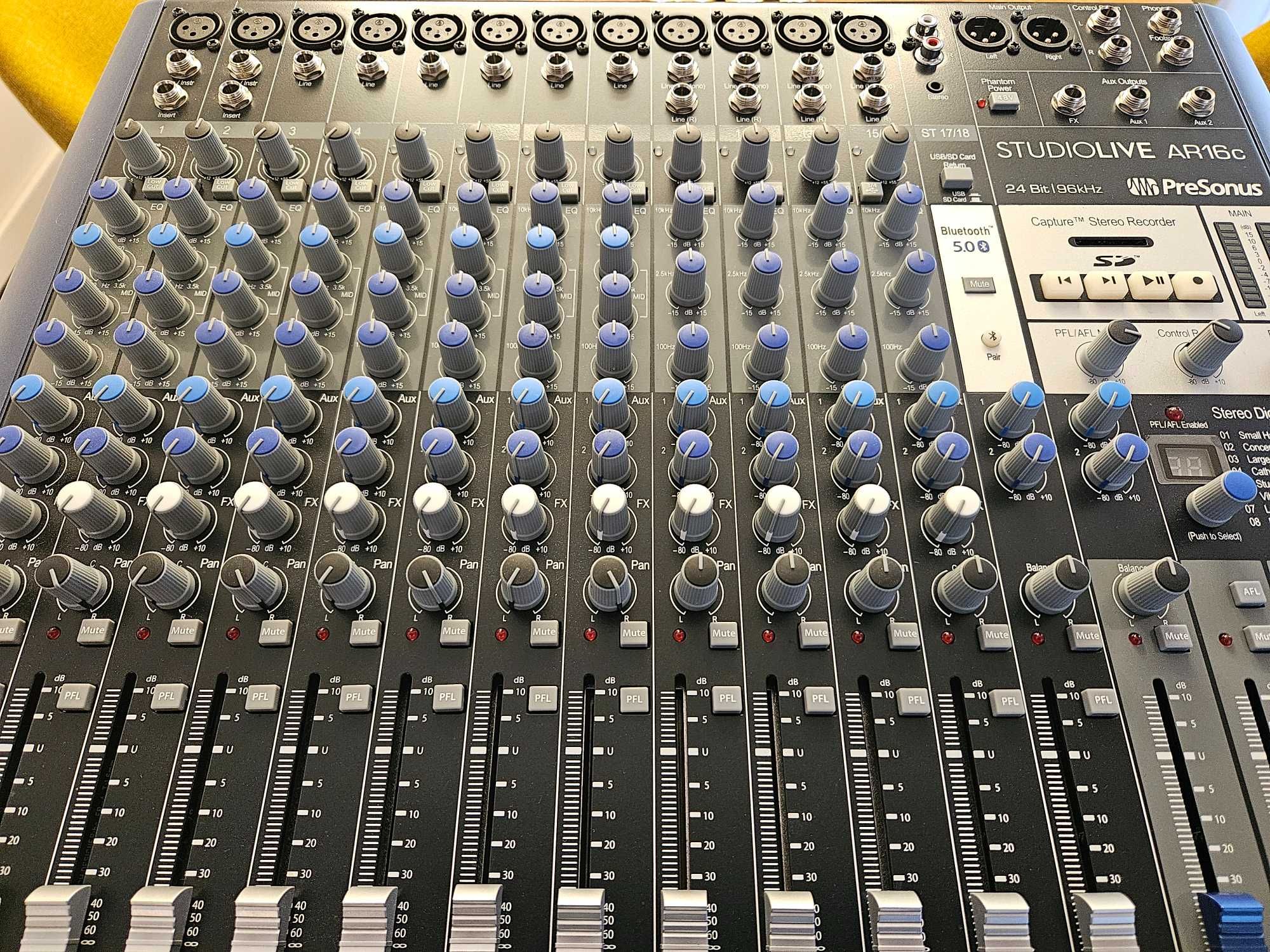 Presonus StudioLive AR16c Mixer 18 canais e interface áudio USB