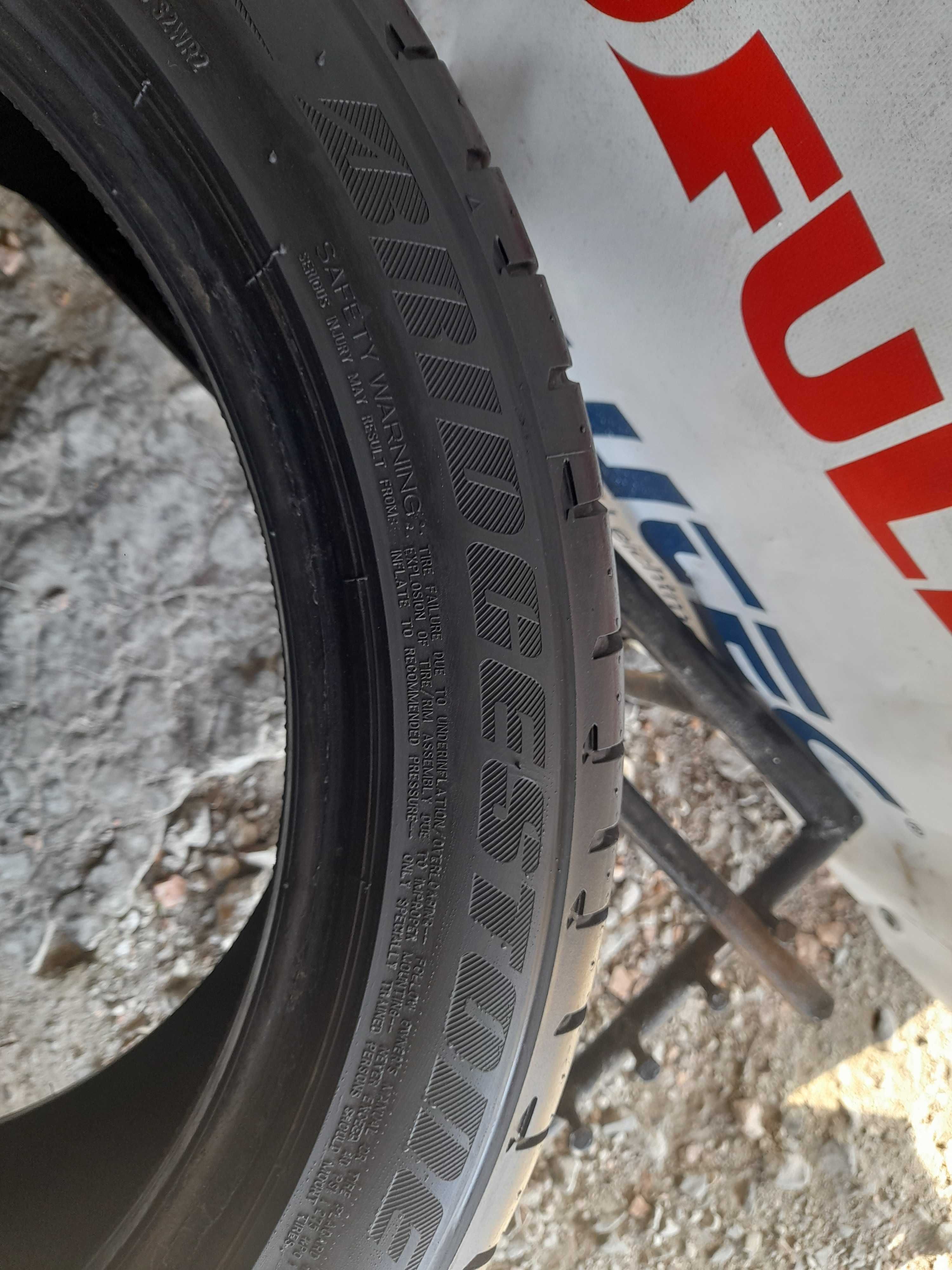Літні шини 255/40 R18  Bridgestone potenza s001 (RFT)
