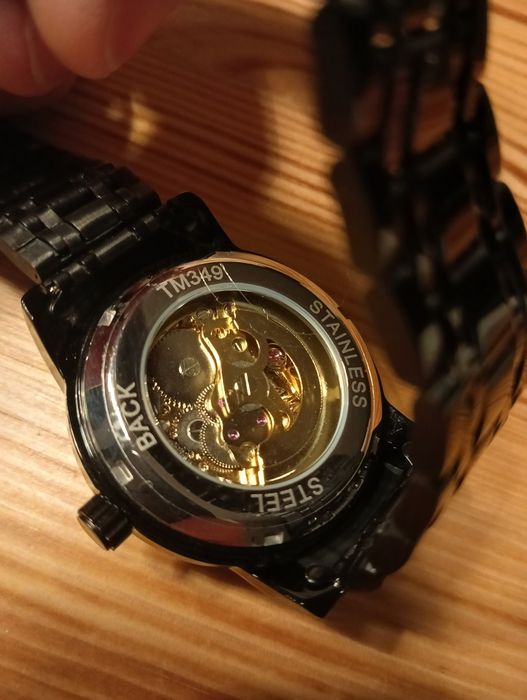 Luksusowy zegarek męski  Automatic Złoto & Czerń – Elegancja i Styl!