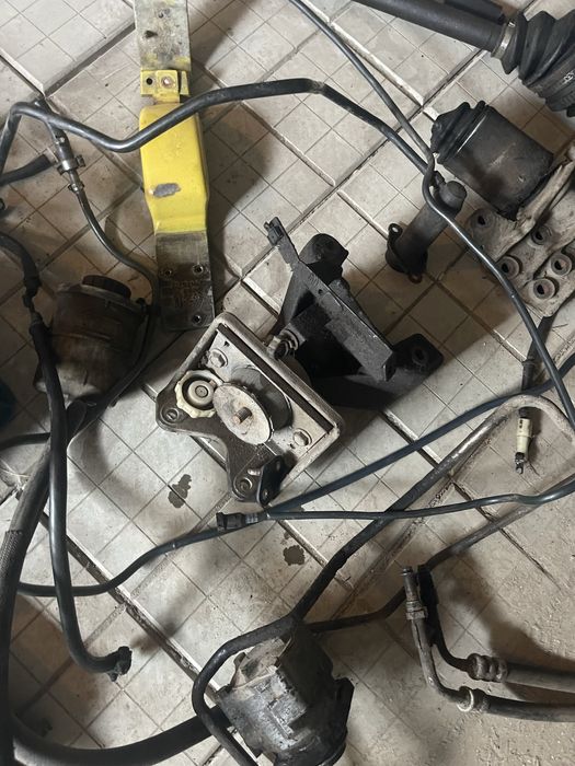 Насос Гур ,фара рено мастер 2