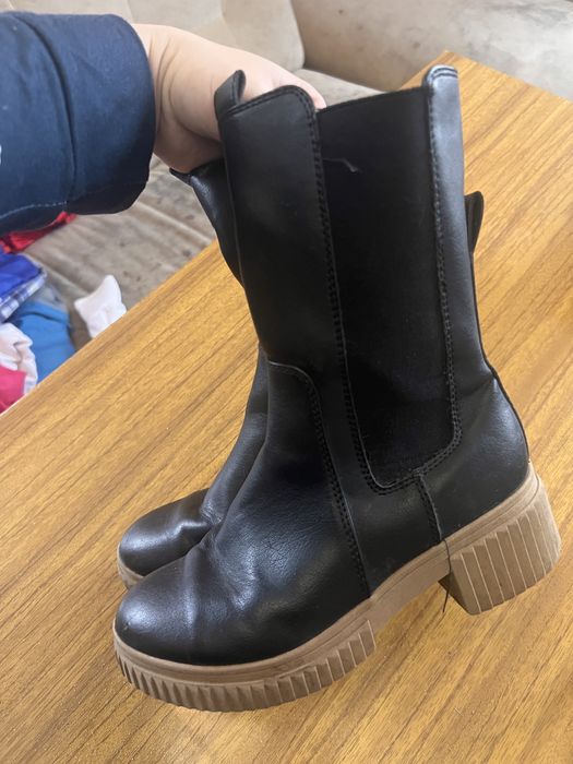 Черевички для дівчинки