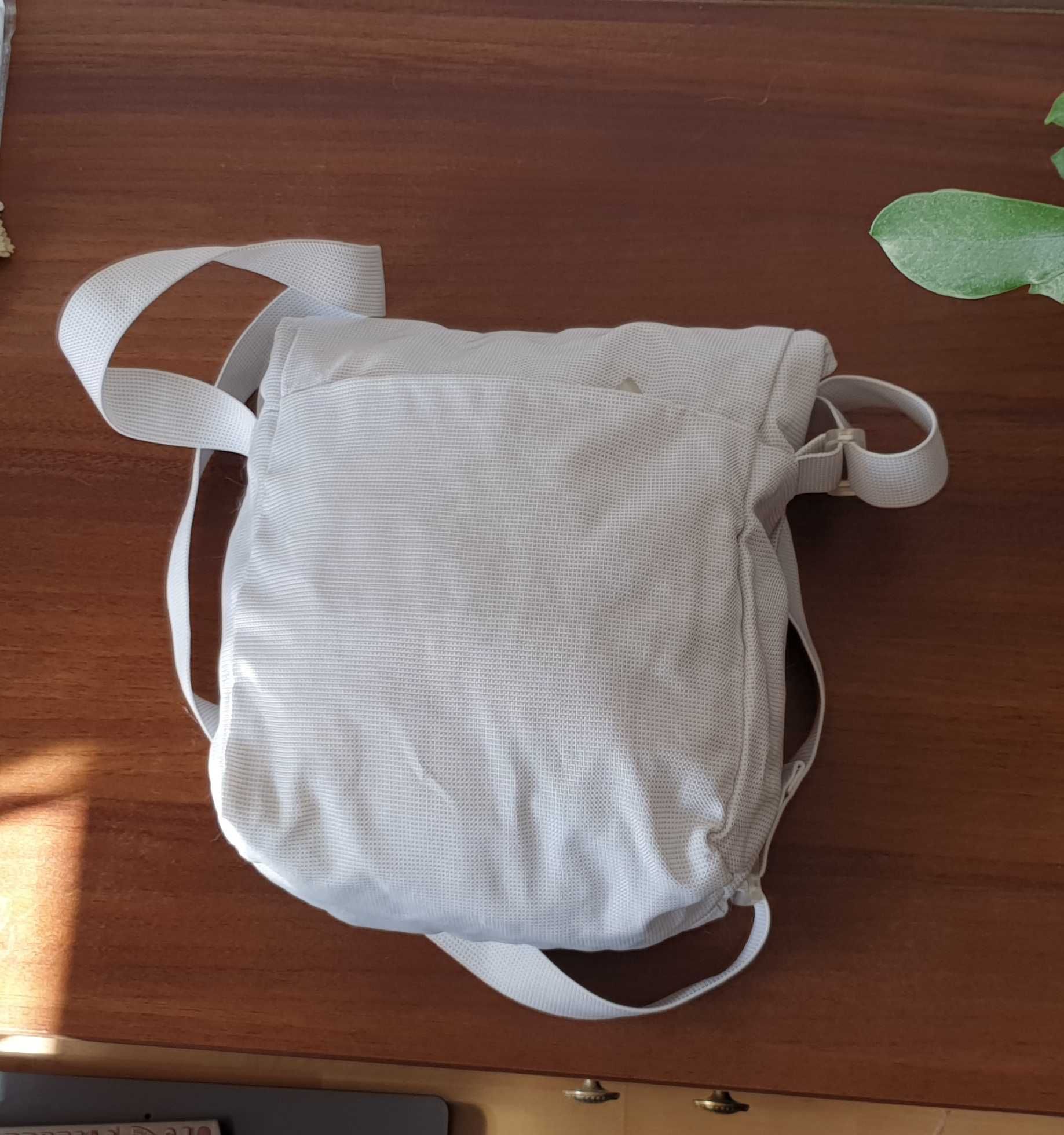 Oryginalna saszetka nerka listonoszka Mandarina Duck