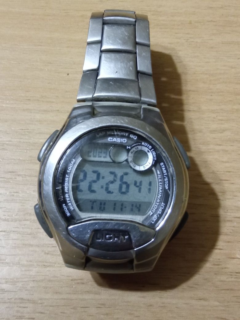 Часы наручные "Casio" W-752 LIGHT.