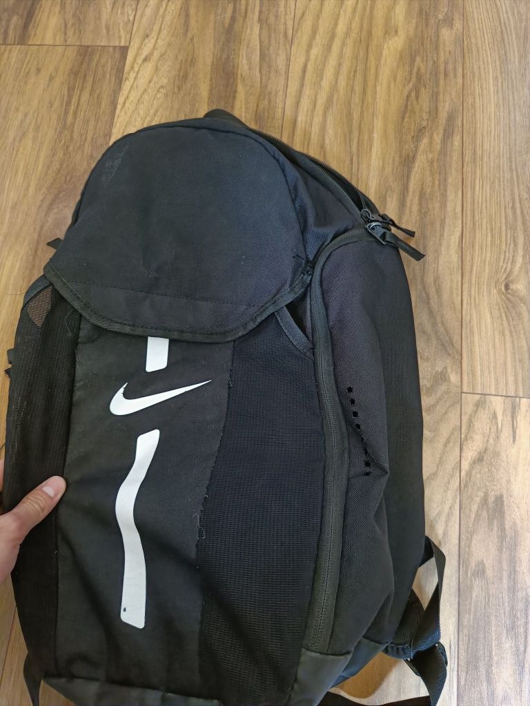NIKE ACADEMY TEAM plecak sportowy