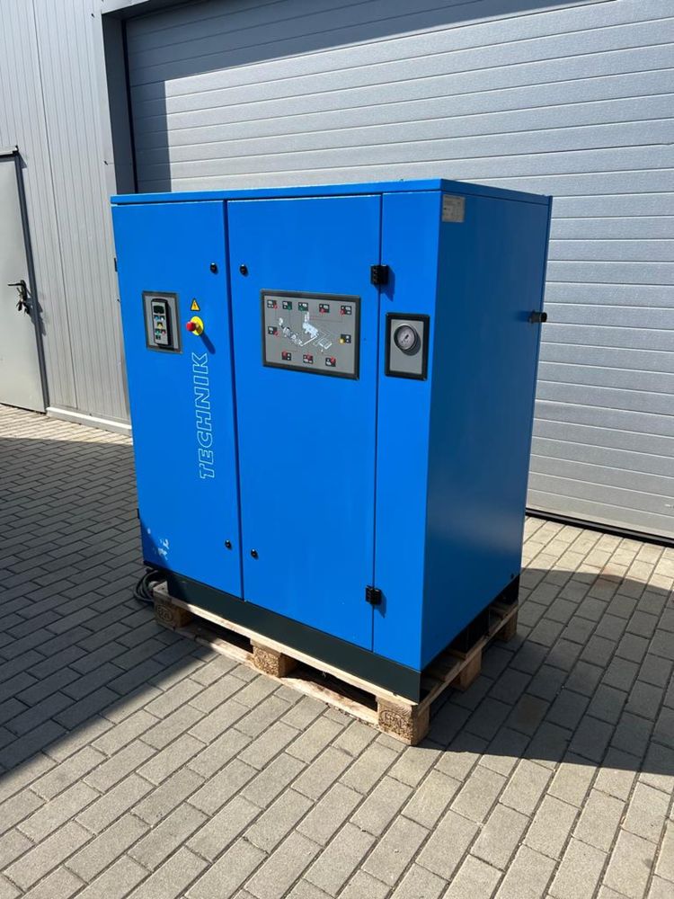 Kompresor śrubowy Atlas Copco GA 15 kw 2,2m3/min