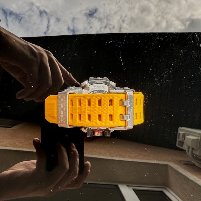 Zegarek Casio G-Shock GWG 1000-1A Zółty Pasek