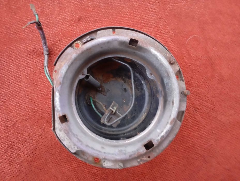 Корпус фары Ваз 2106