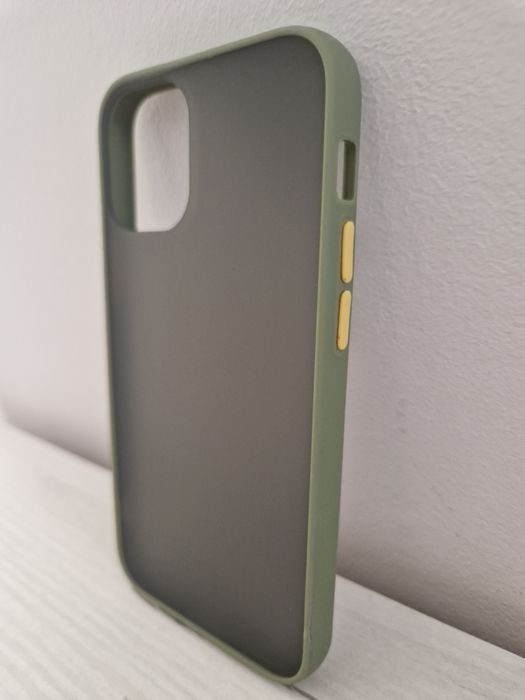 Vennus Color Button Bumper do Iphone 12 Mini Oliwkowy