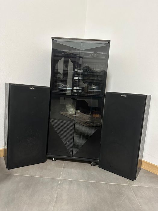 Rádio sanyo antigo para venda