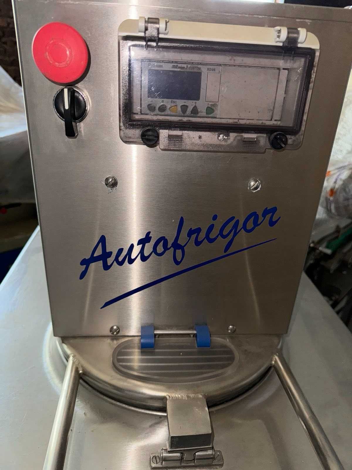 Фризер AUTOFRIGOR PASTOMAT P25  Кремоварка ,соусоварка