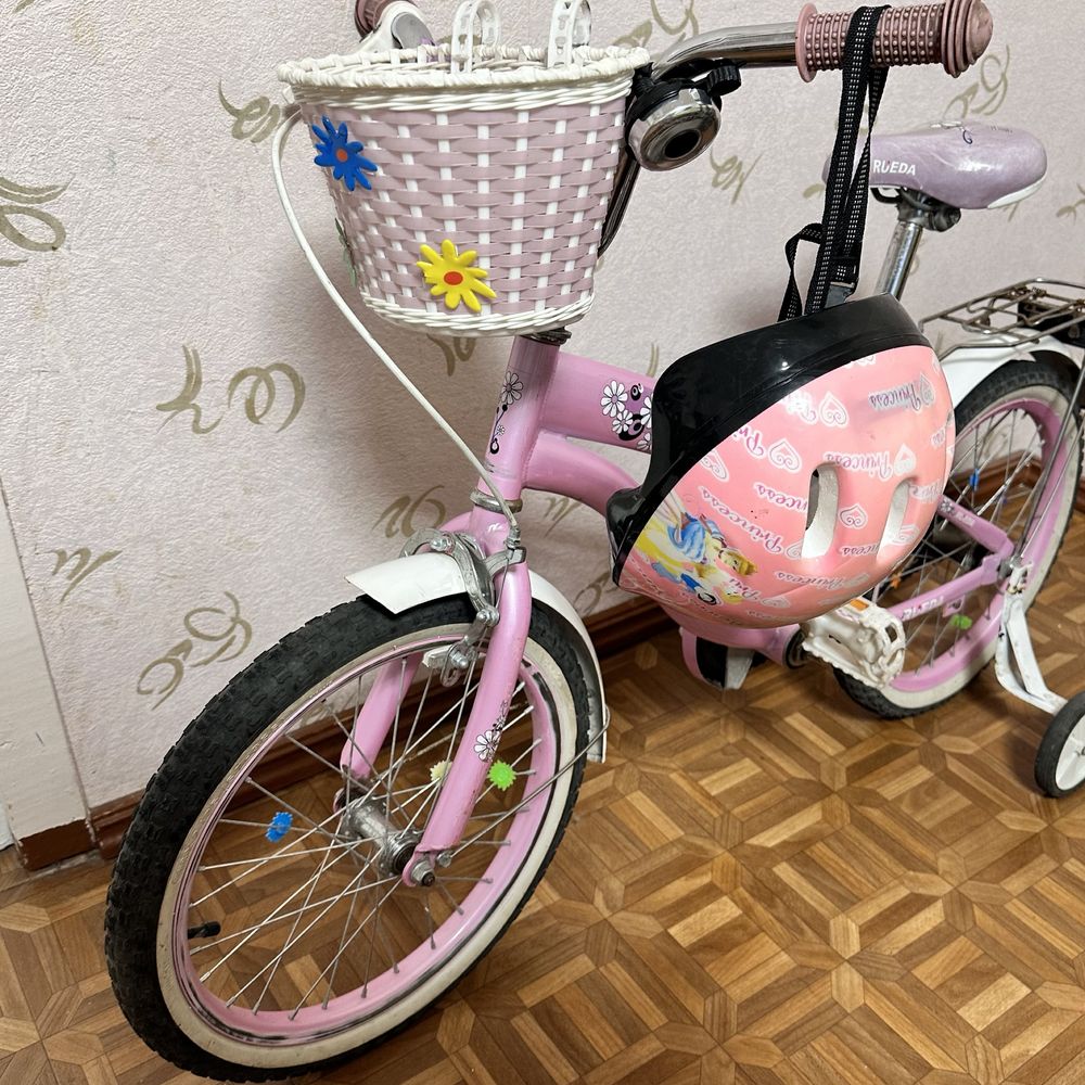 Детский велосипед в хорошем состоянии