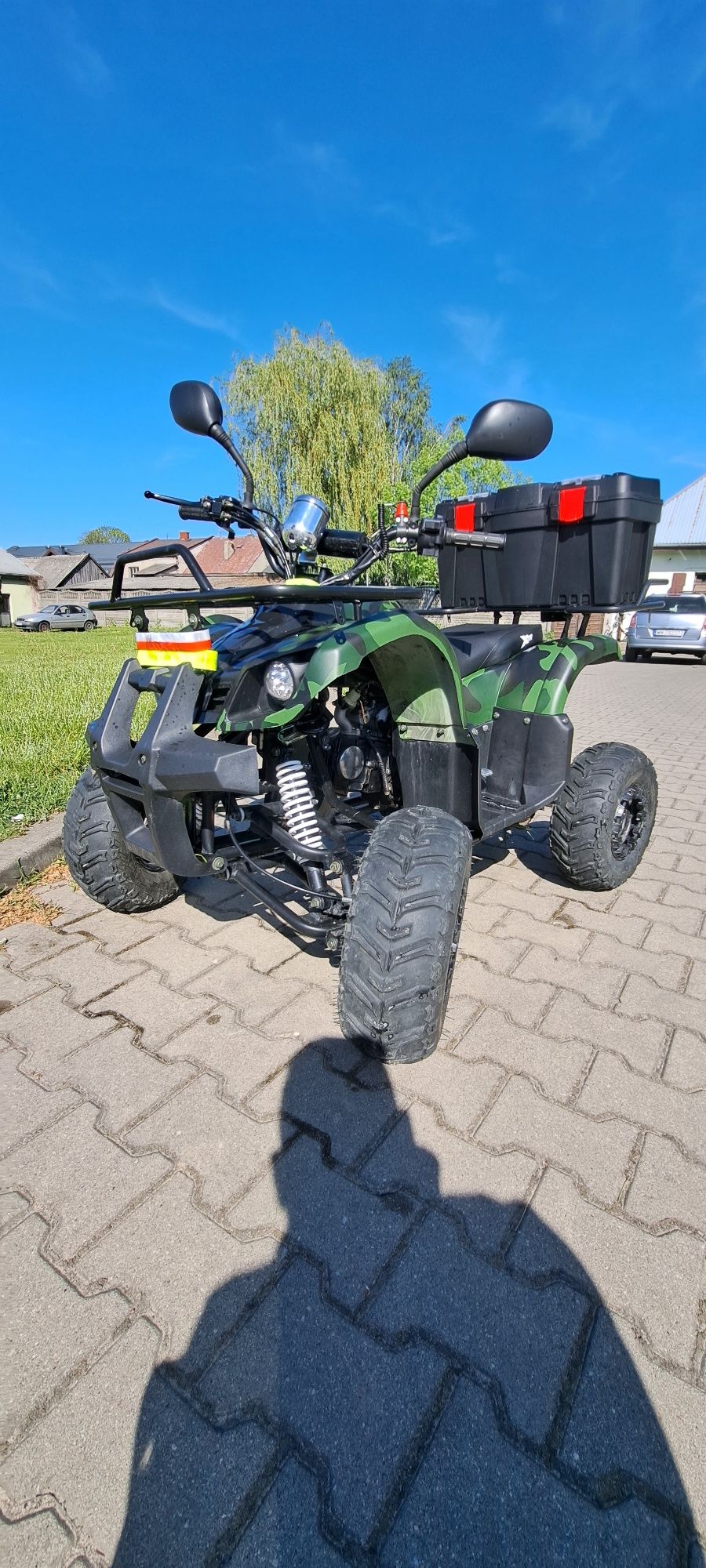 Quad spalinowy 125cm3 automat 1+1 koła 7 cali; jak nowy!!! Super stan!