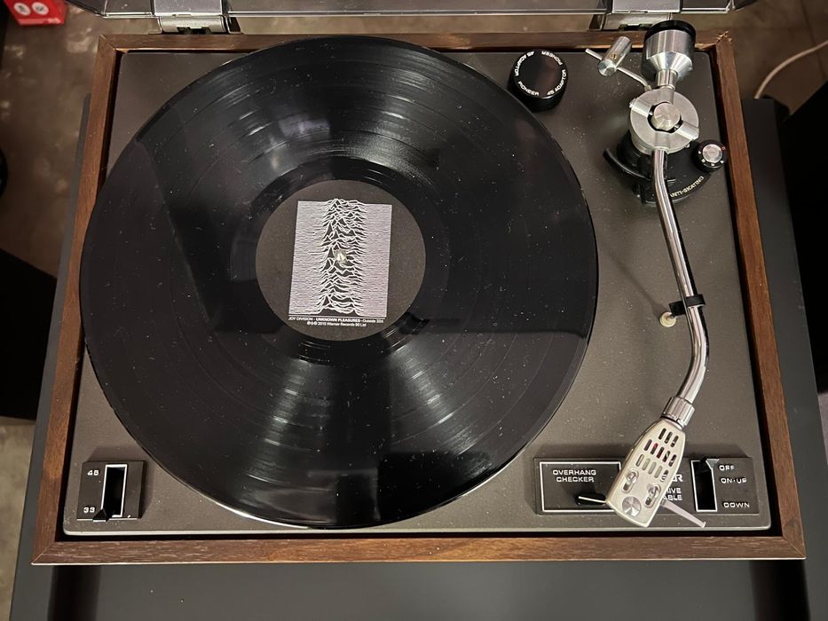 Gramofon Pioneer 12D