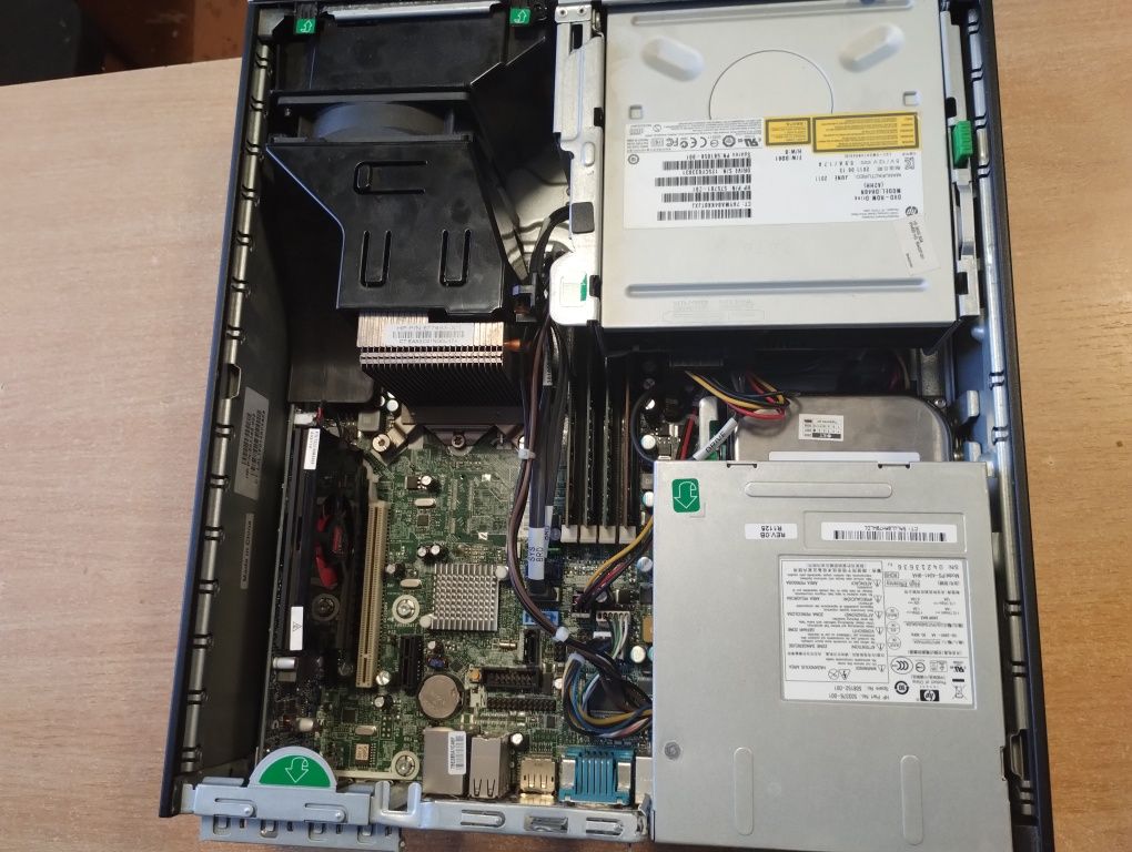 Продам системный блок НР 8100.