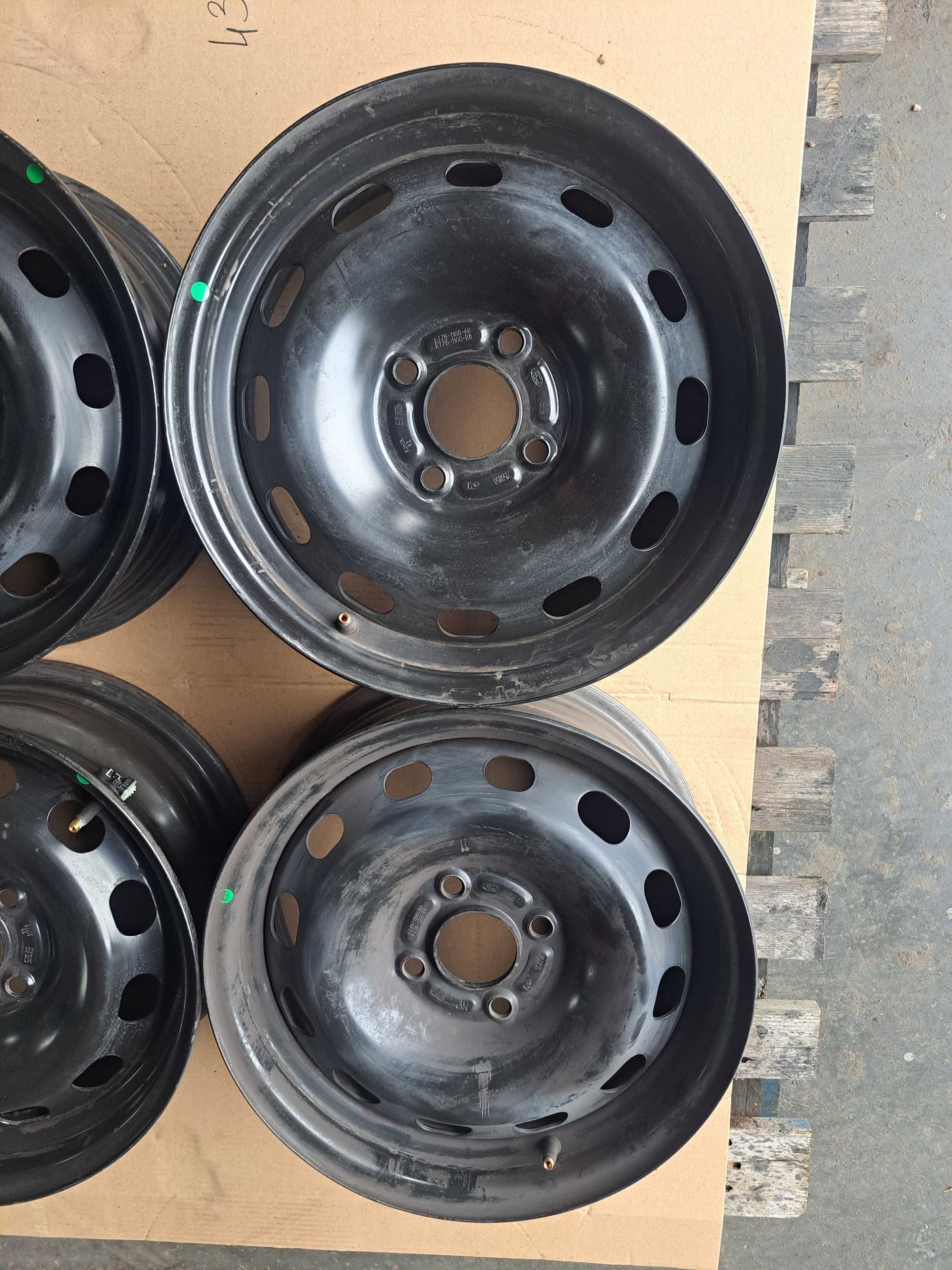 Felgi Stalowe 15 Cali 4X108 B-Max EcoSport Fiesta Focus Fusion Puma