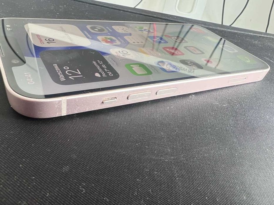 iPhone 13 Pink różowy