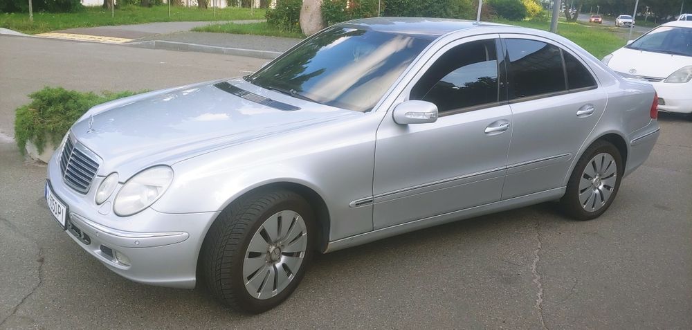 Продам Mercedes w211