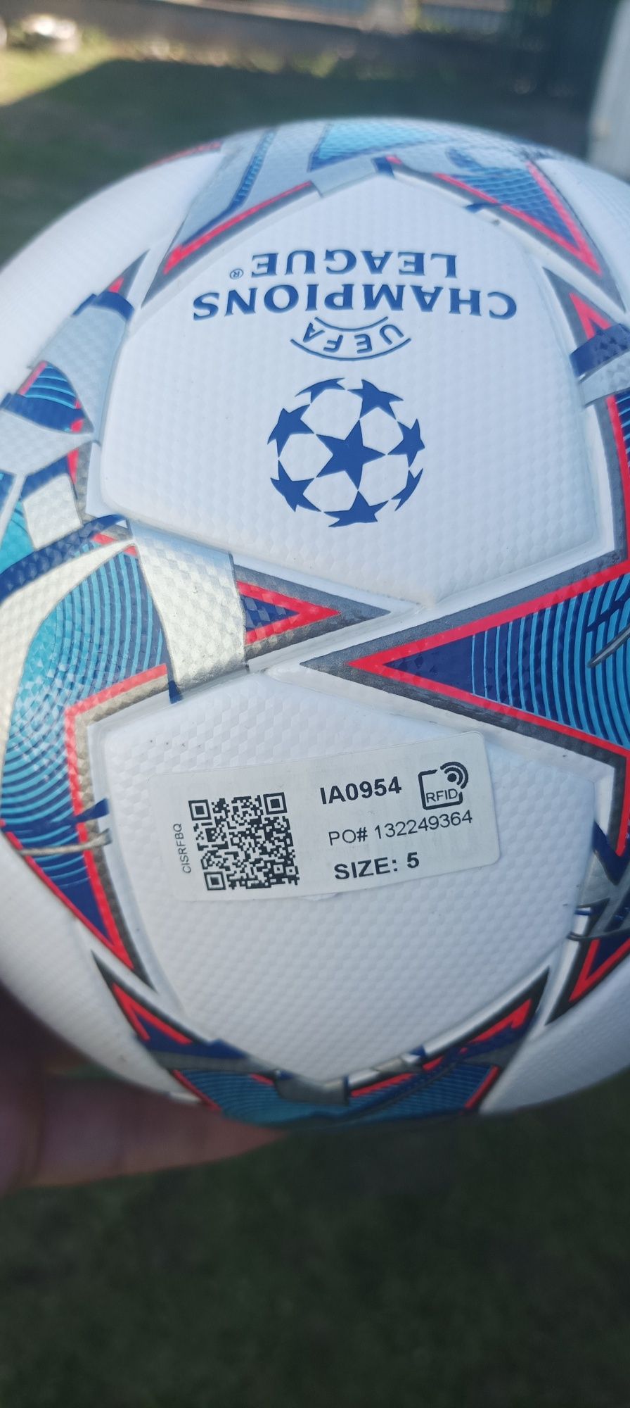 М'яч футбольний Adidas