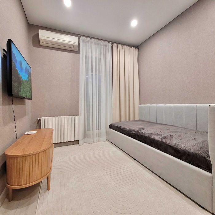 ApartPoltava Premium Relax апартаменти з ДЖАКУЗІ біля Листопаду подоб.