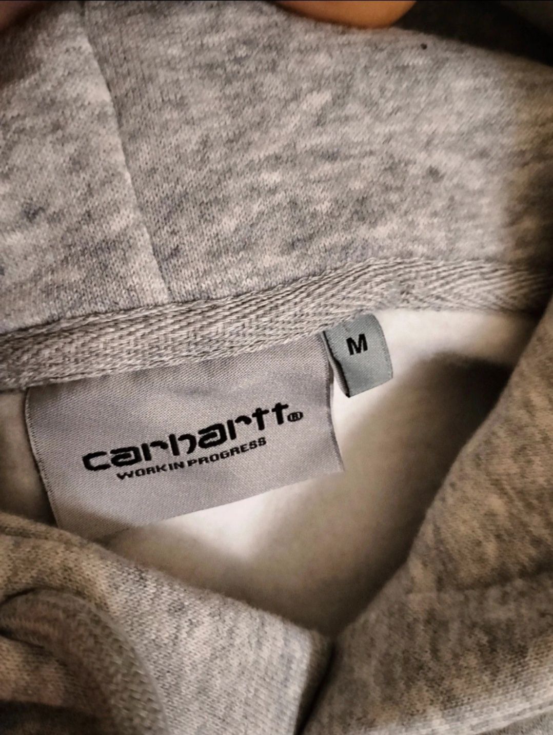 Sweat Carhartt ainda por estrear
