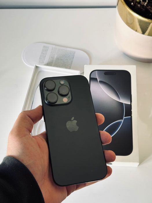 iPhone 16 pro 256 GB na gwarancji