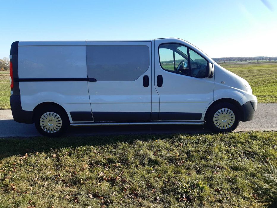Renault Trafic 2,0 DCI 115 KM Long L2H1 sprowadzony cały w oryginale