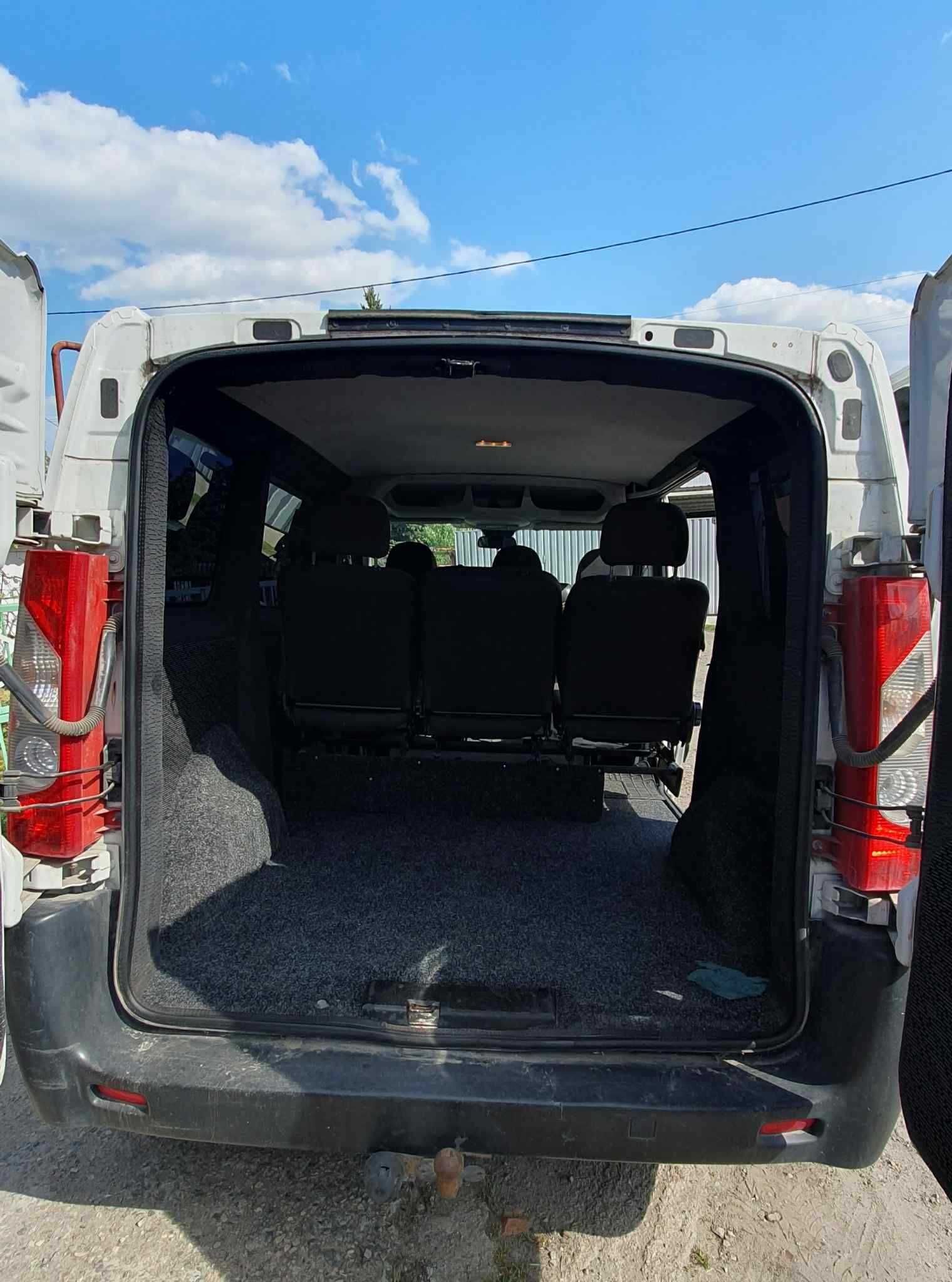 Peugeot Expert 2008