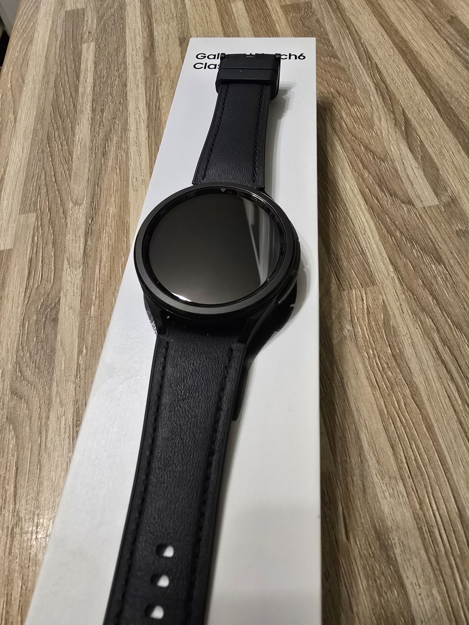 Galaxy Watch 6 Classic Bluetooth 47mm - jak nowy!