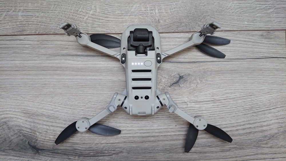 Dron DJI Mavic Mini 1 + 3 akumulatory + case + nóżki