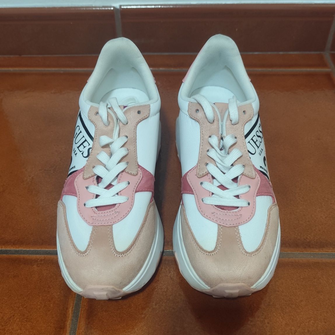 Sapatilhas Mulher GUESS Calebb3 (Tamanho 39)