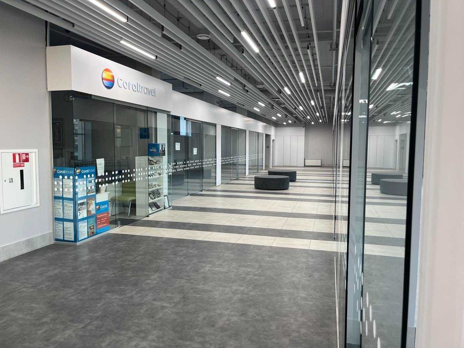 4 торгові приміщення 21-71квм ТЦ"Дитячий світ" Хмельницький Терміново!