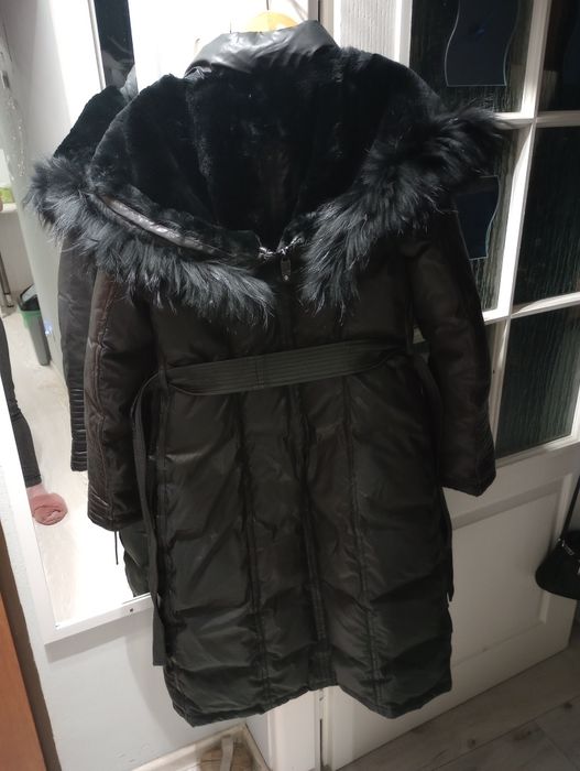 Płaszcz puchowy Ochnik M czarny