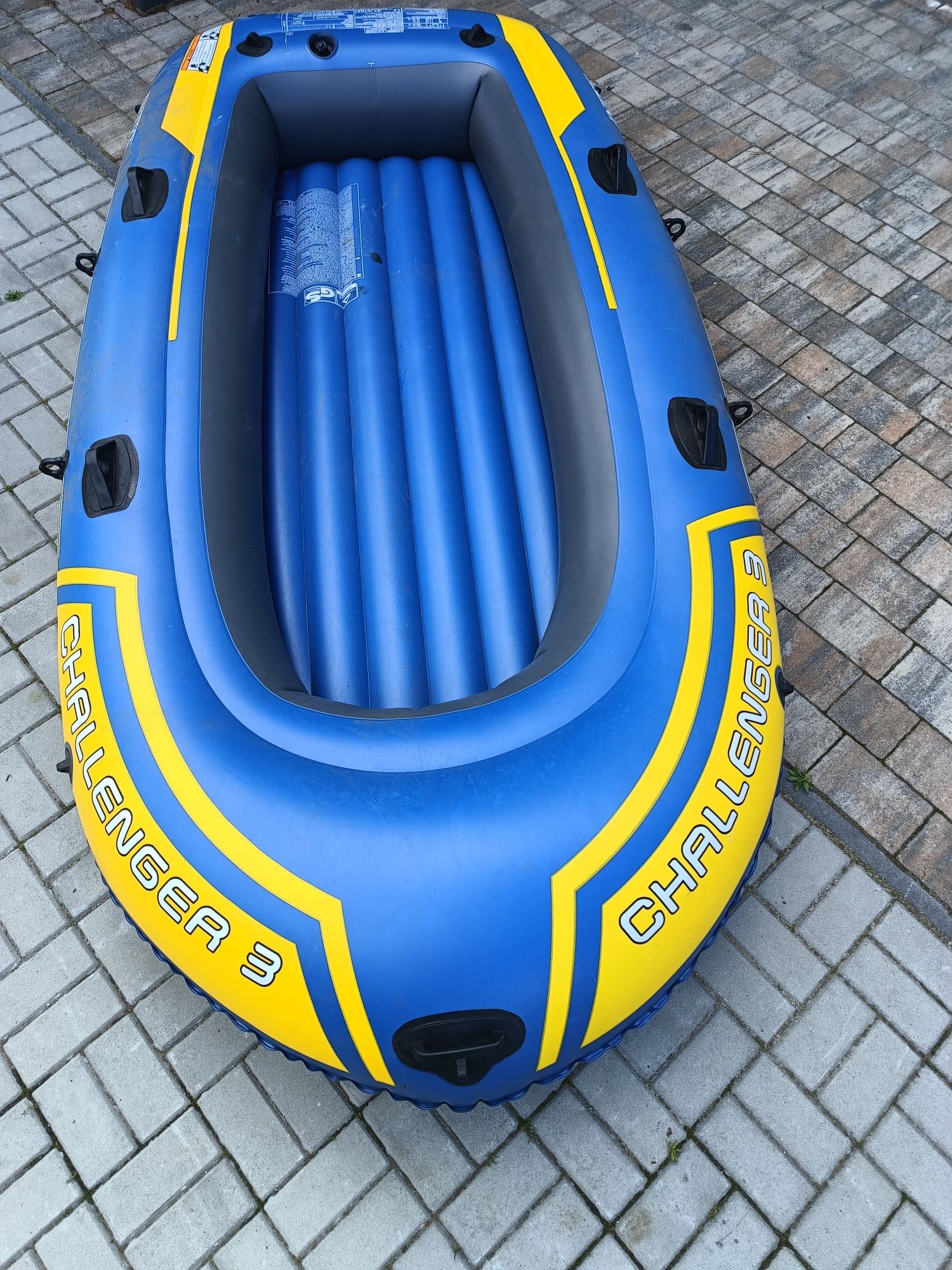 Ponton INTEX challenger 3