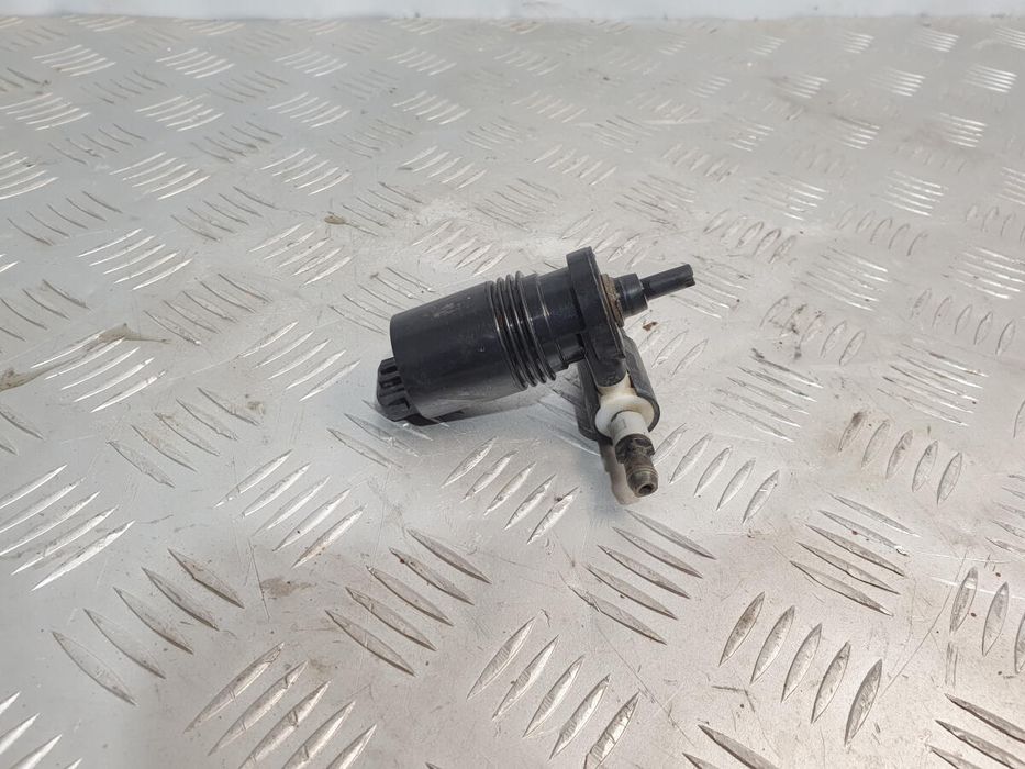 Насос бачка омывателя 2 выхода NISSAN MICRA K12 (2002-2010) разборка