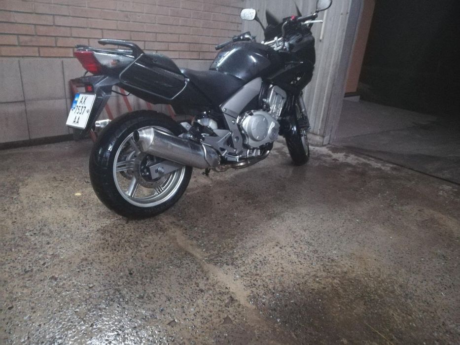 Honda sbf 1000..