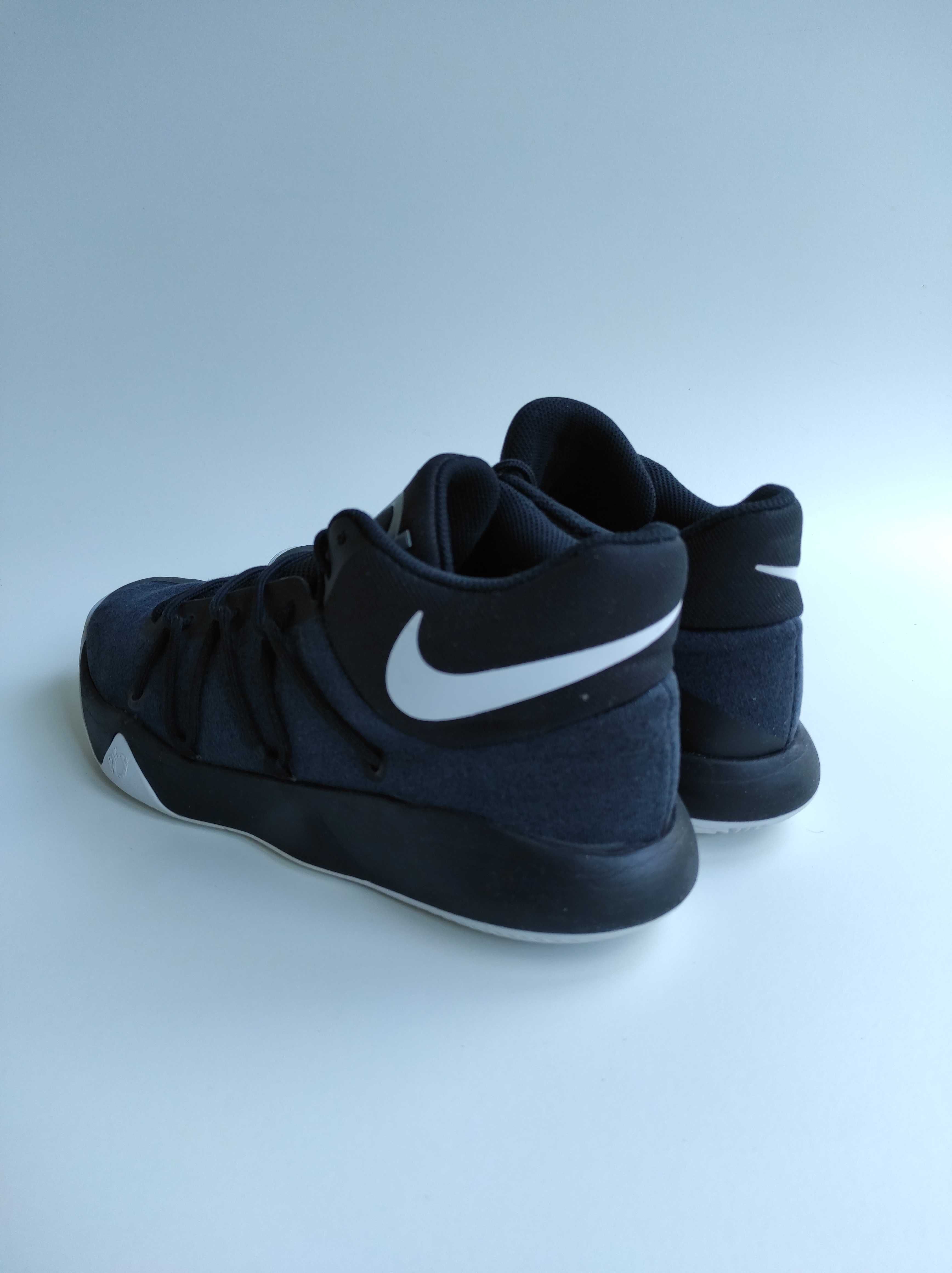 Кроссовки баскетбольные "Nike KD Trey 5 V