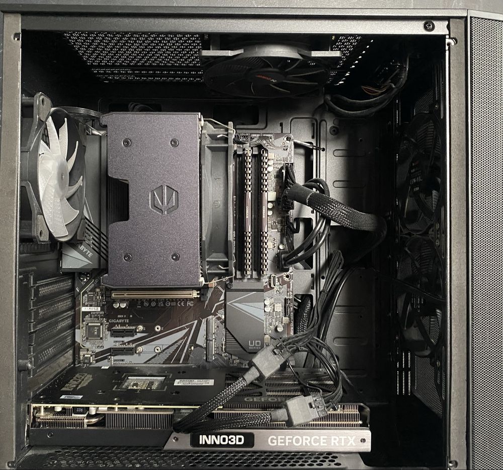 Komputer gamingowy RTX 4070 Ti, i5-13500, 32GB RAM, SSD 2TB