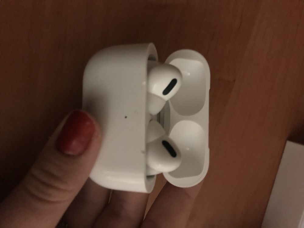 AirPods 3 Pro